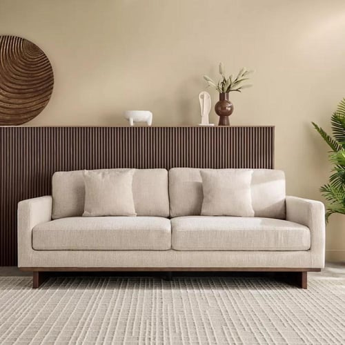 كنبة روما 3 مقاعد مع وسادتين قماش مخملي لون كريمي...