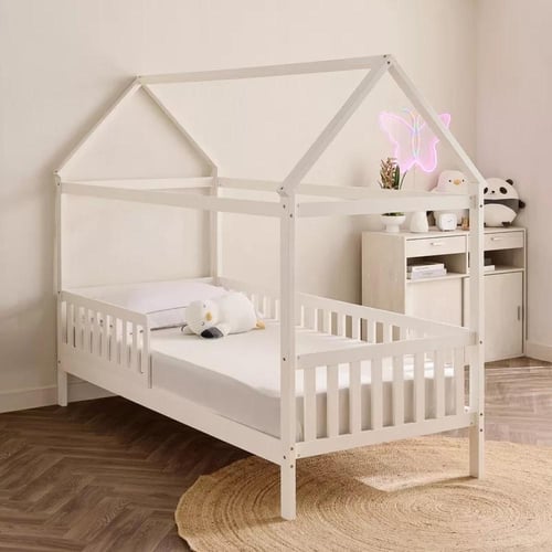 سرير أطفال مع سياج فردي خشب ابيض مصمم علي شكل منزل...
