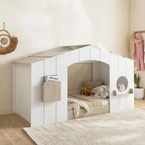 سرير أطفال فردي خشب هندسي ابيض بتصميم منزل - من أل...