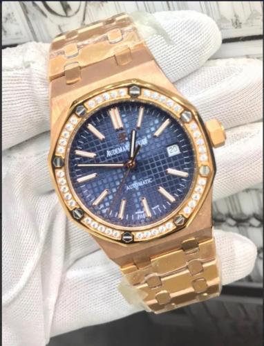 ساعة AUDEMARS PIGUET نسائية