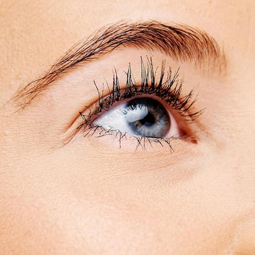 ايسنس ماسكارا لاش برينسس – لتكثيف وإبراز الرموش