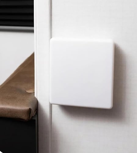 حامل كوب جداري