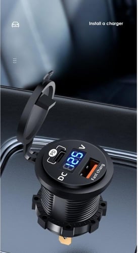 منفذ شاحن مع قارئ