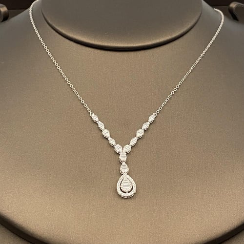 طقم ذهب عيار 18 الوزن 7.30 جرام