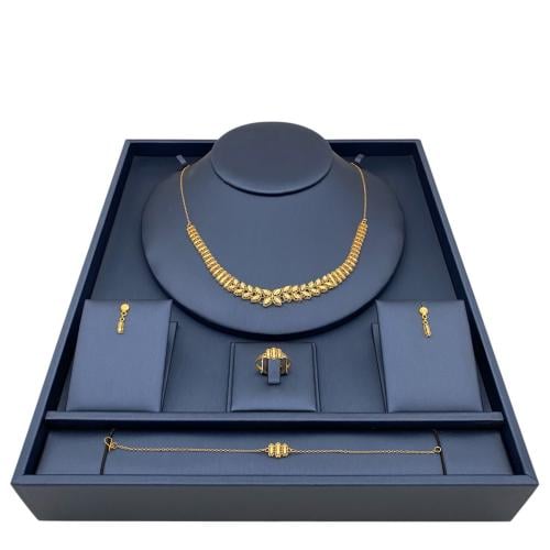 طقم ذهب عيار 21 الوزن 11.50 جرام