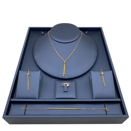 طقم ذهب عيار 21 الوزن 4.50 جرام