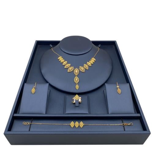 طقم ذهب عيار 21 الوزن 12.50 جرام