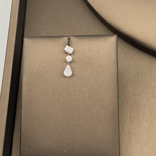 طقم ذهب عيار 18 الوزن 9.75 جرام