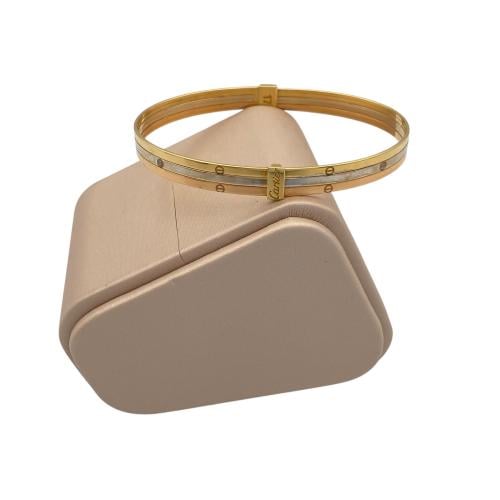 اسواره واقف ذهب عيار 18 الوزن 5.89 جرام