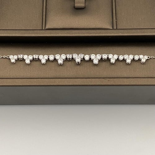 طقم ذهب عيار 18 الوزن 21.20 جرام