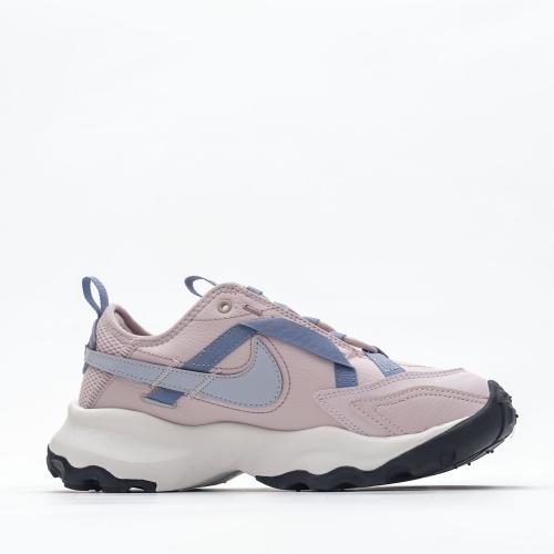 Nike TC7900