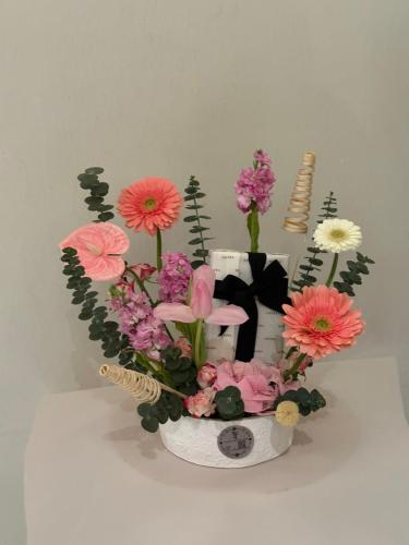 Flower vase arrangement | Gifts Jeddah