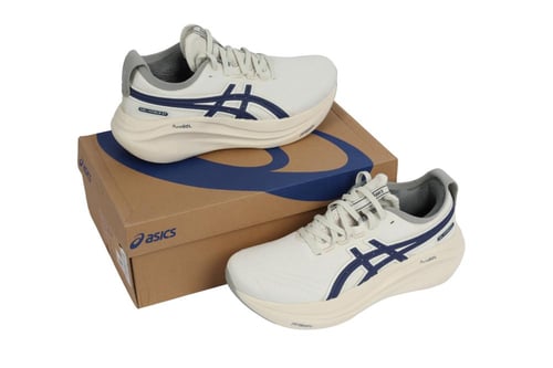 اسيكس جيل نيمبوس 27