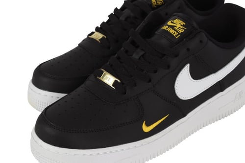 نايك إير فورس ون - الأسود والذهبي