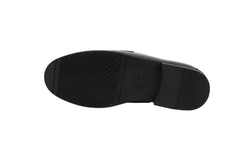 حذاء لوفر ديور