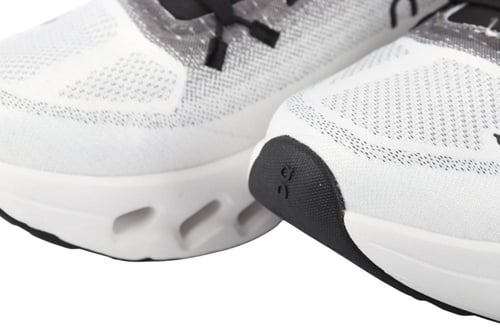 حذاء أون راننج كلاود