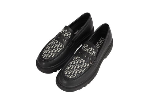 حذاء Dior Loafer رجالي بنقشة مونوغرام أسود وأبيض