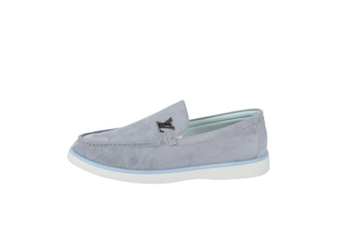 حذاء لوفر لويس فيتون