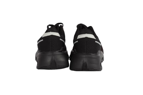 شوز اون راننج كلاود رانر 2