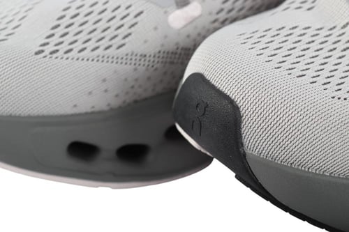 حذاء أون راننج كلاود