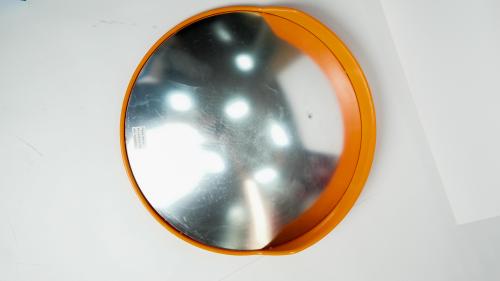 Mirror 1 meter