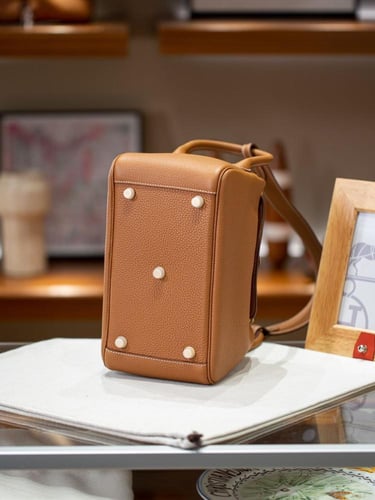 Hermès Lindy 26 bag