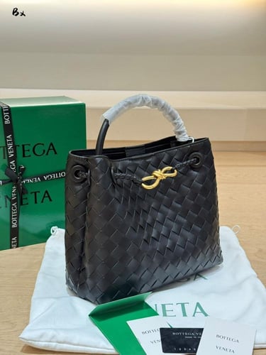 BOTTEGA