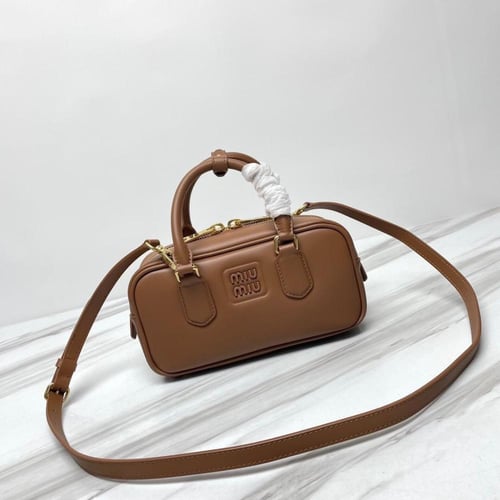 MIU MIU
