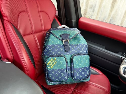 LOUIS VUITTON