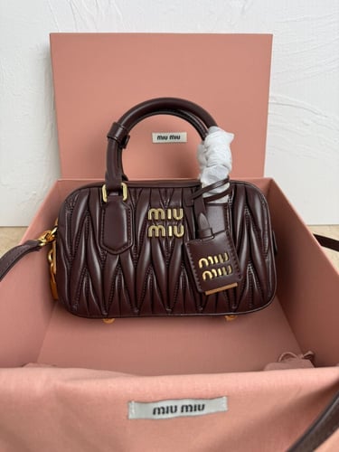 MIU MIU