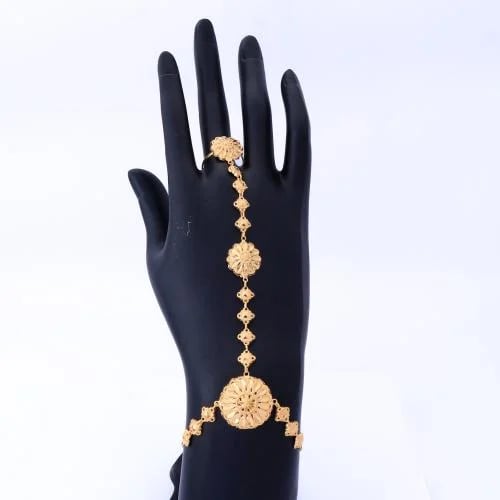 Cuff chair Jaber 21-karat gold