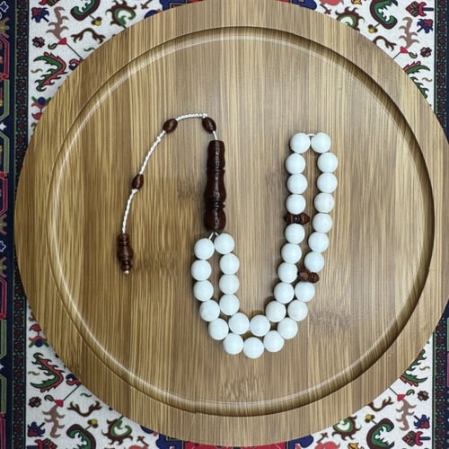 سبحة كوك مع عظم طبيعي – تباين تراثي أنيق