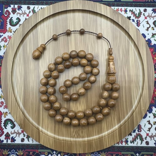سبحة خشب كوك طبيعي – حجم راهي 12 ملم – 51 خرزة