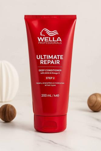 Wella Professionals – Ultimate Repair Deep Conditi...