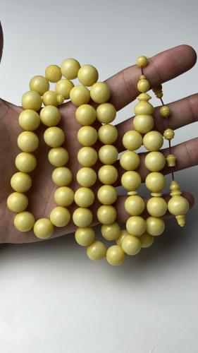 Old ivory Domanah prayer beads
