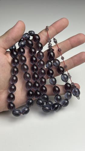 A transparent petroleum فاتوران rosary