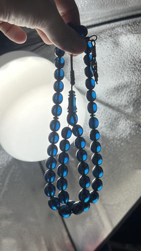 سبحة زعفراني أزرق فوّاح