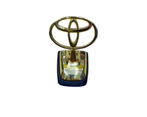 علامة كبوت لاندكروزر 1998-2007 ذهبي