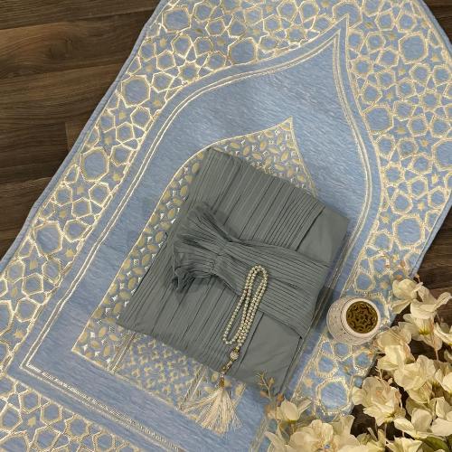 طقم صلاة رمضاني سجادة مع شرشف ومصحف