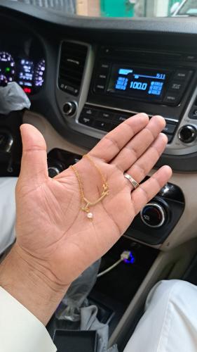 سلاسل نسائيه مطليه بالاسم فخمه
