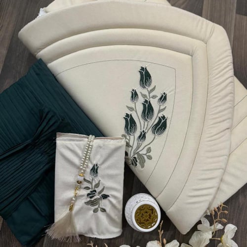 اطقم صلاة سجادة شرشف مع مصحف مغلف