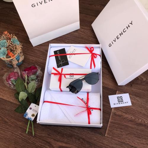 بوكس رجالي صيفي - جفنشي من متجر بصمة هدية