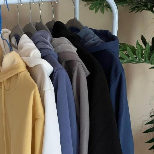 بلوفرات شتويه بالاسم