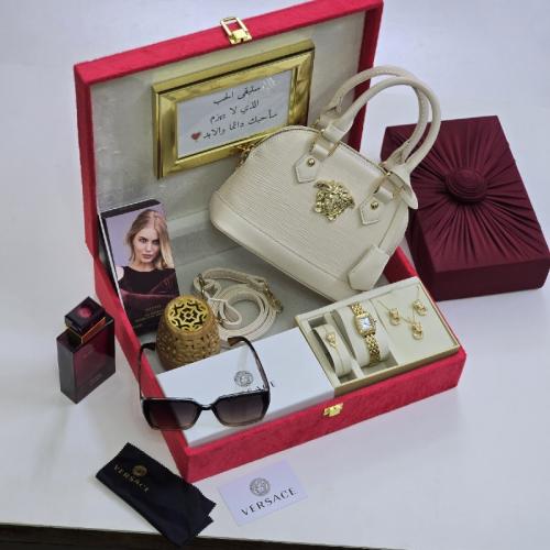 بوكس نسائي فاخر – إهداء أنيق 2026 من بصمة هدية