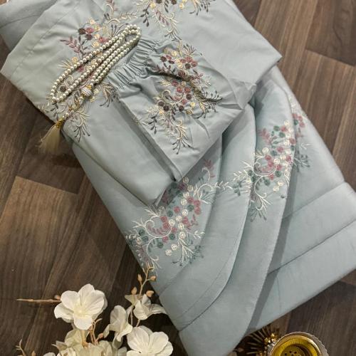 بوكس هدية صلاة - سجادة مع شرشف ومصحف