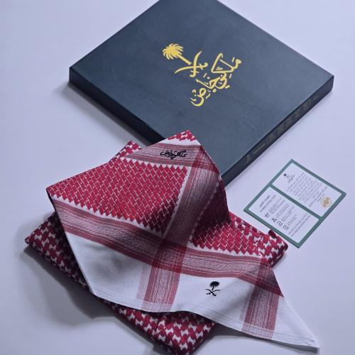 شماغ ملكي احمر غامق اصدار 2026