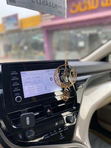 تعليقة سيارة شكل حصان