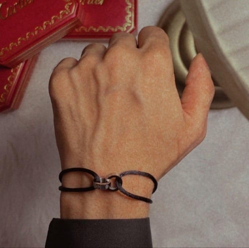 اساور كارتير