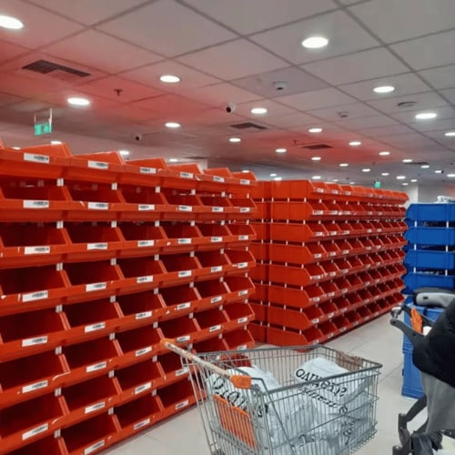 صندوق قطع غيار بلاستيك أخضر مقاس 9 - قابل للتكديس...