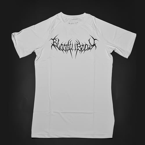 Bloody body”white shirt
